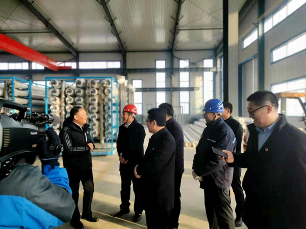 北票市委書記張秀軍走進一諾環(huán)境產(chǎn)業(yè)園，踐行&ldquo;不忘初心、牢記使命&rdquo;主題教育