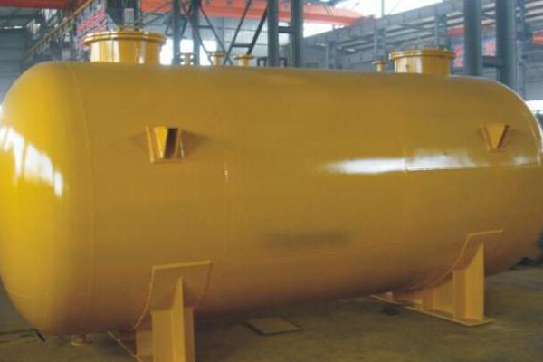 襯膠罐在使用時(shí)出現(xiàn)鼓包怎么處理？